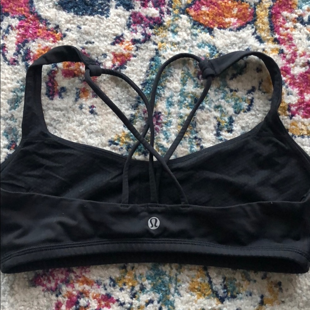 Lululemon cross back flow bra